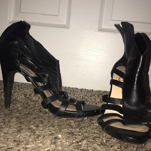Jessica Simpson strappy heels - Picture 1 of 1